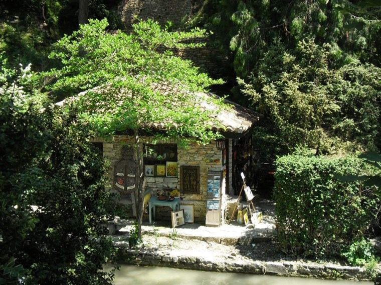 An art gallery and shop in Balchik