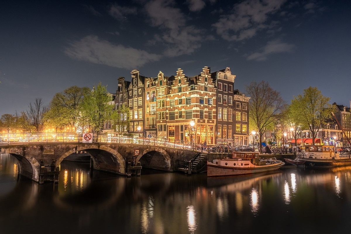 Best of Amsterdam, Amsterdam at night