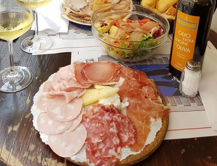 Bologna city food tour