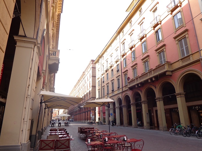 Bologna porticoes