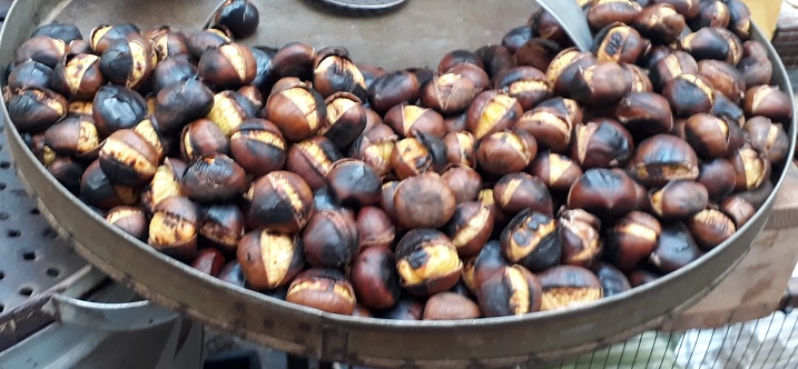 Caldarroste-best things to try in Rome