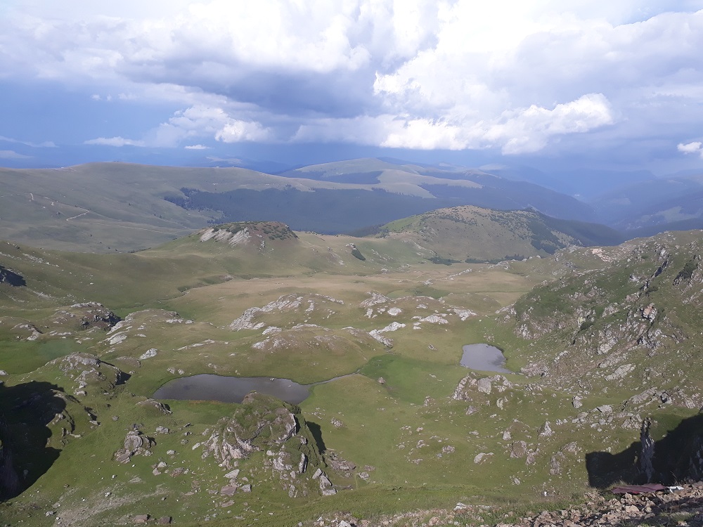 View from one of the highest points on Transalpina Road